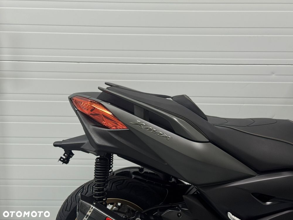 Yamaha X-max - 4