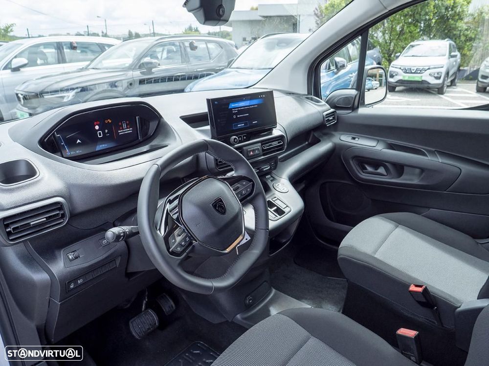 Peugeot Partner Premium - 21