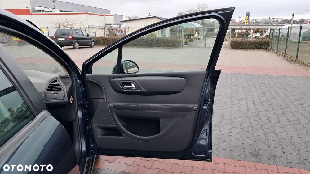 Citroën C4 1.6 VTi Equilibre Pack Navi - 12