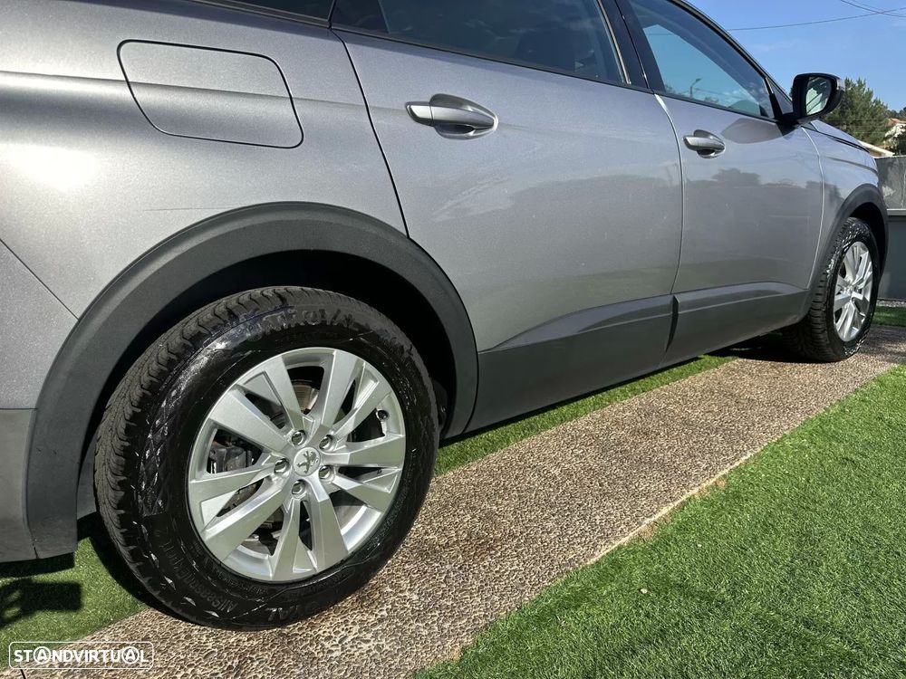 Peugeot 5008 1.2 PureTech Allure - 21