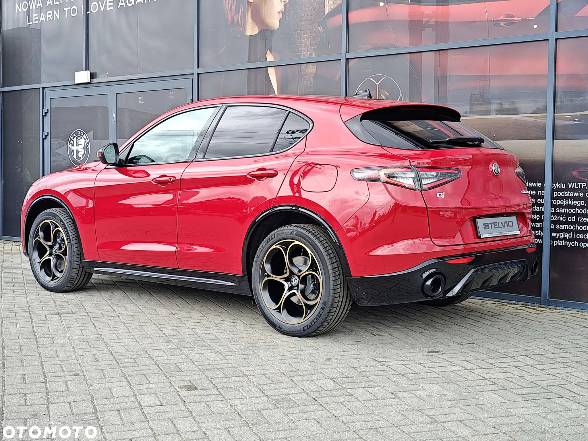 Alfa Romeo Stelvio - 6