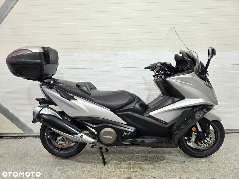 Kymco AK 550 - 3