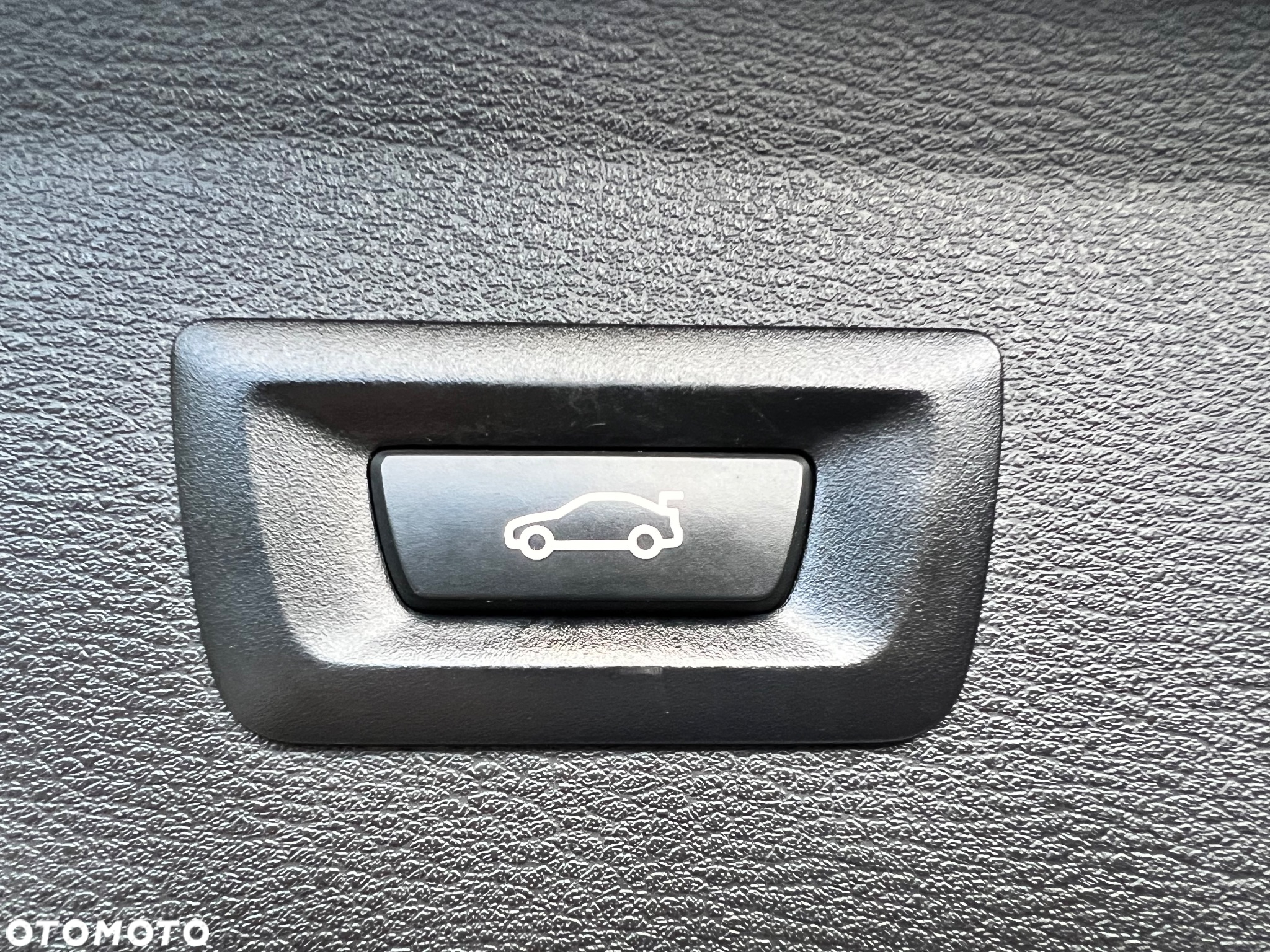 BMW X1 sDrive18i Advantage - 29