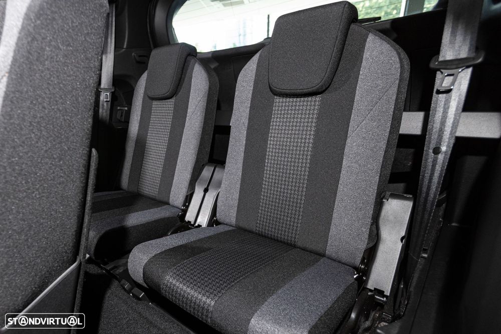 Peugeot 5008 1.5 BlueHDi Active Pack - 23
