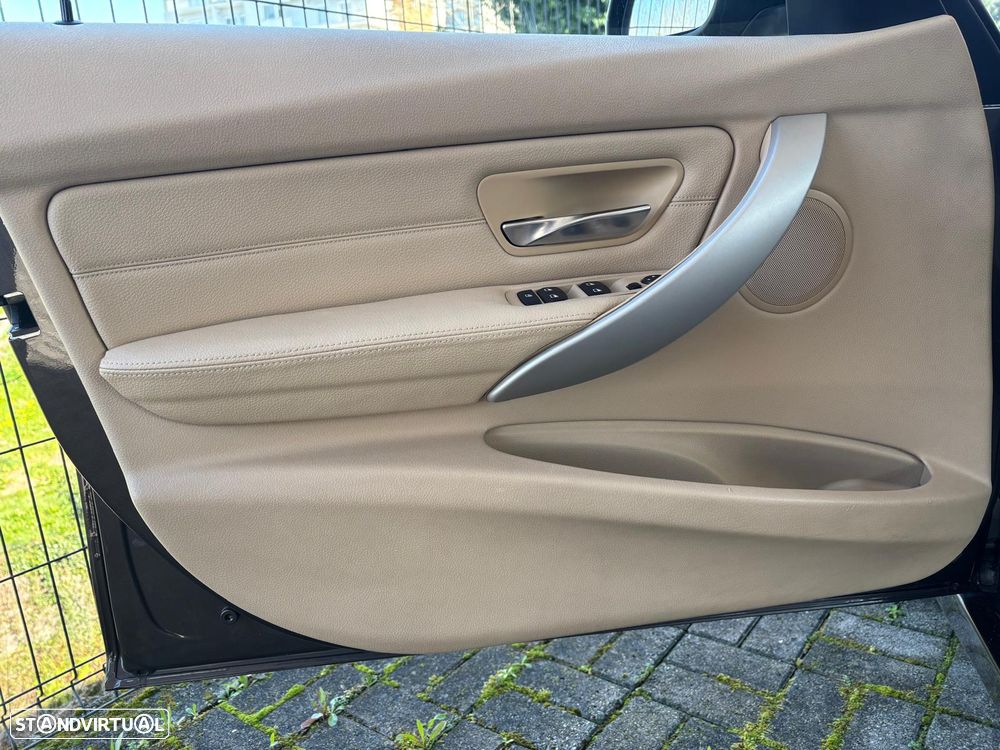 BMW 316 d Line Luxury - 16