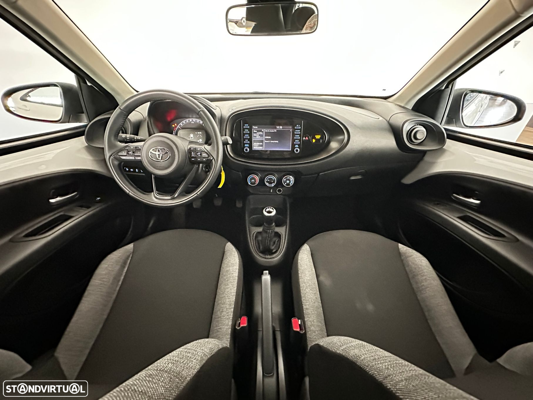 Toyota Aygo X 1.0 Limited - 15