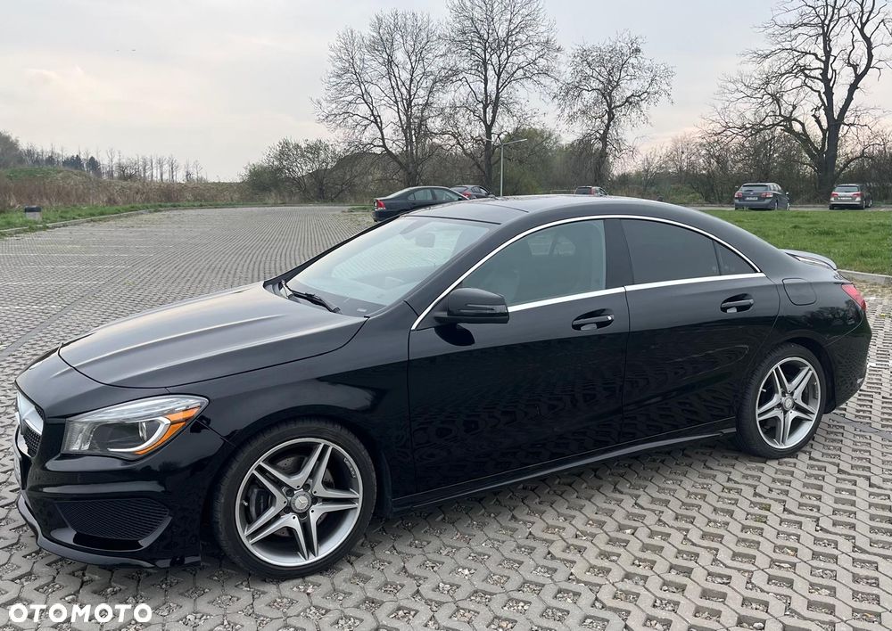 Mercedes-Benz CLA 250 4Matic 7G-DCT AMG Line - 1