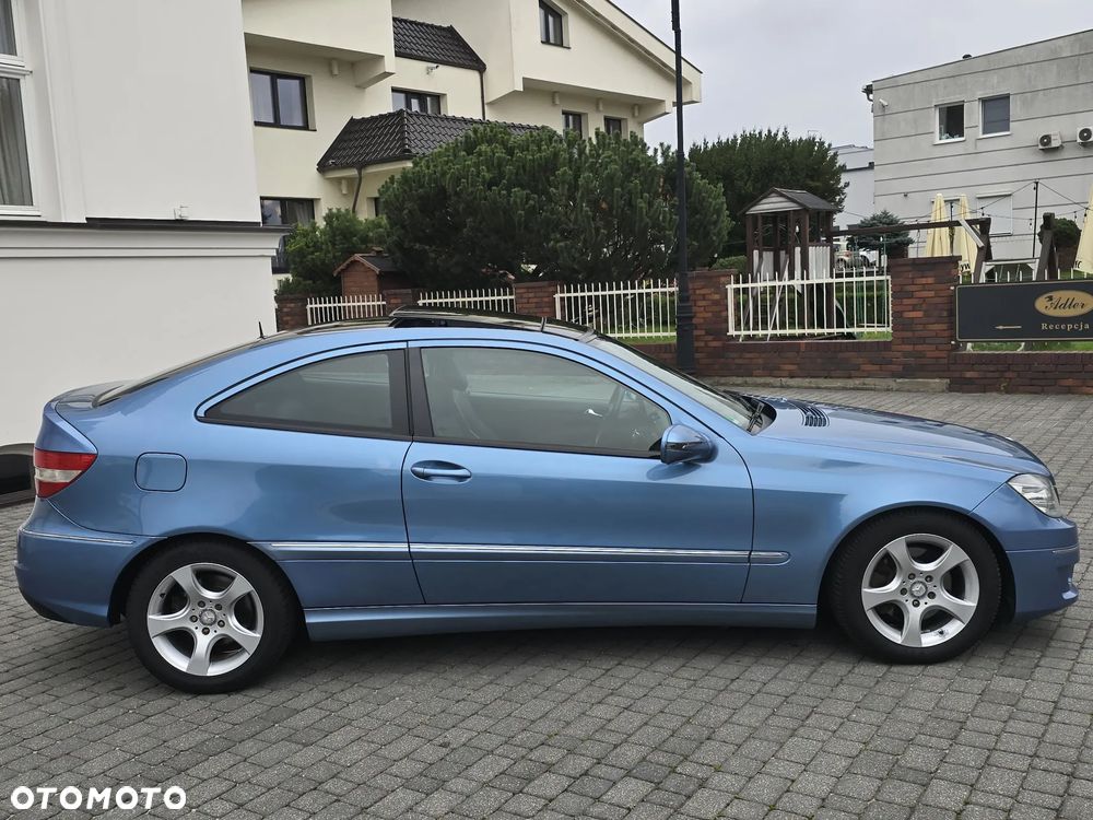 Mercedes-Benz CLC 250 7G-TRONIC Special Edition - 9