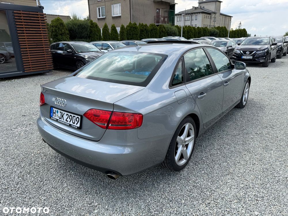 Audi A4 Limousine 3.2 FSI quattro S line Sportpaket (plus) - 6
