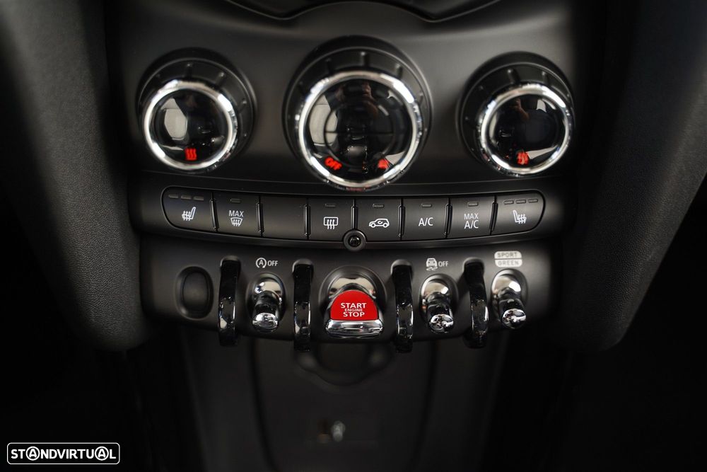 MINI 3 Portas One Auto - 19