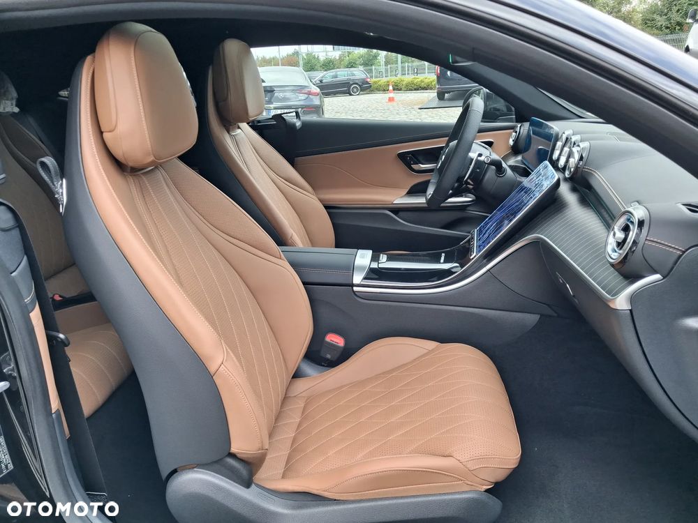 Mercedes-Benz CLE AMG 53 mHEV 4-Matic+ - 14