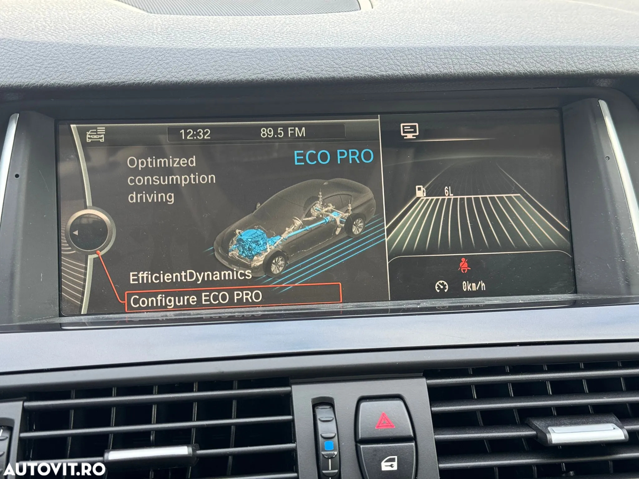 BMW Seria 5 525d xDrive AT - 23