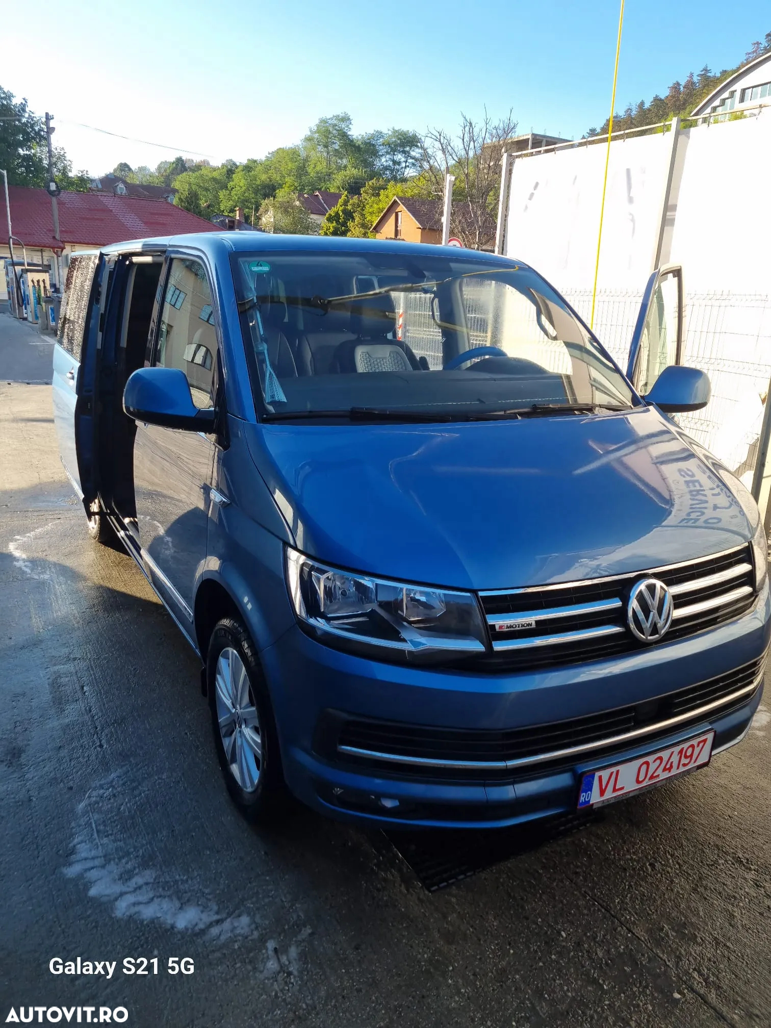 Volkswagen Multivan - 3