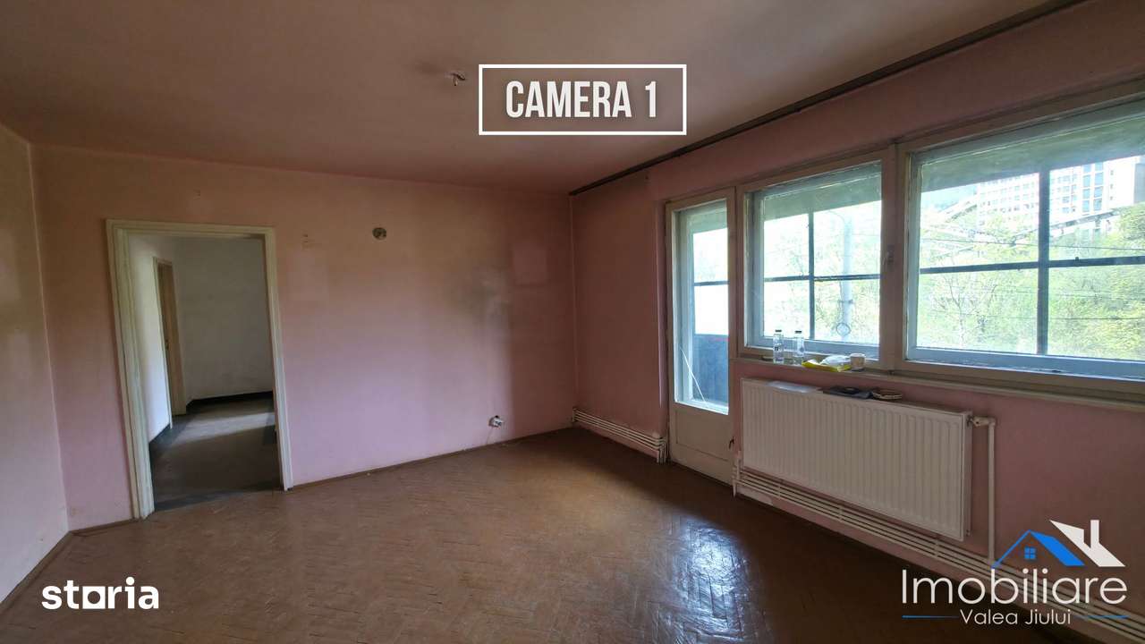 Apartament 3 camere, Lupeni, str. Gheorghe Sincai — fotografia 3