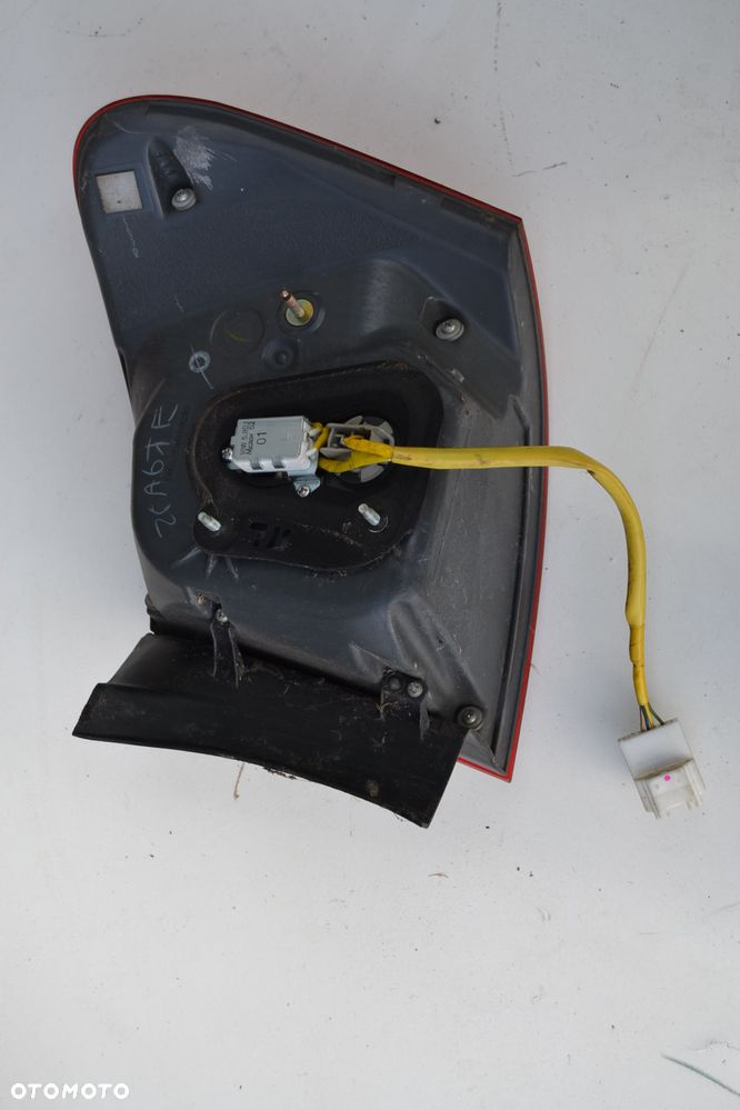 Lampa tył lexus gs III 300/350/430/450h - 6