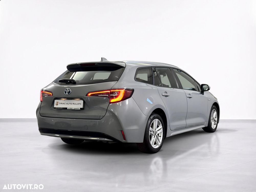 Toyota Corolla - 6