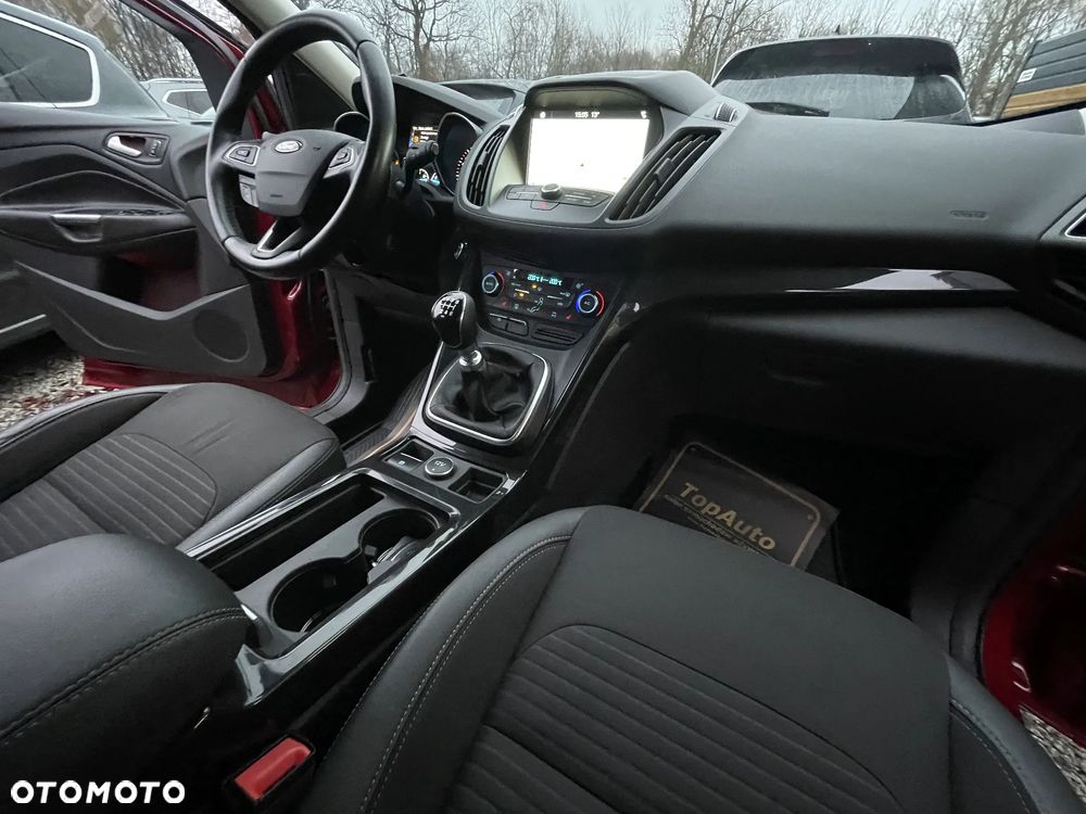 Ford Kuga 2.0 TDCi 4x2 Titanium - 16