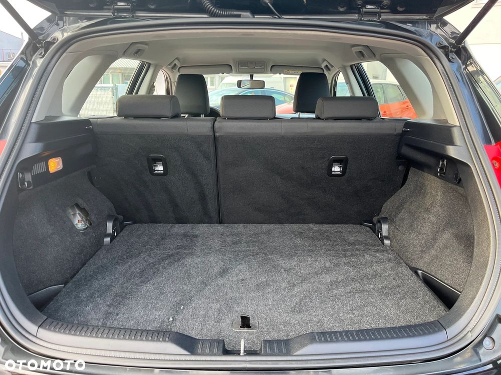 Toyota Auris - 36
