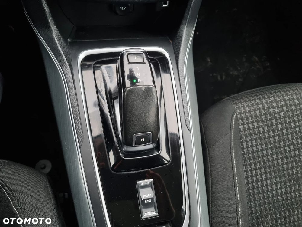 Peugeot 308 BlueHDi FAP 130 EAT6 Stop & Start Allure - 21