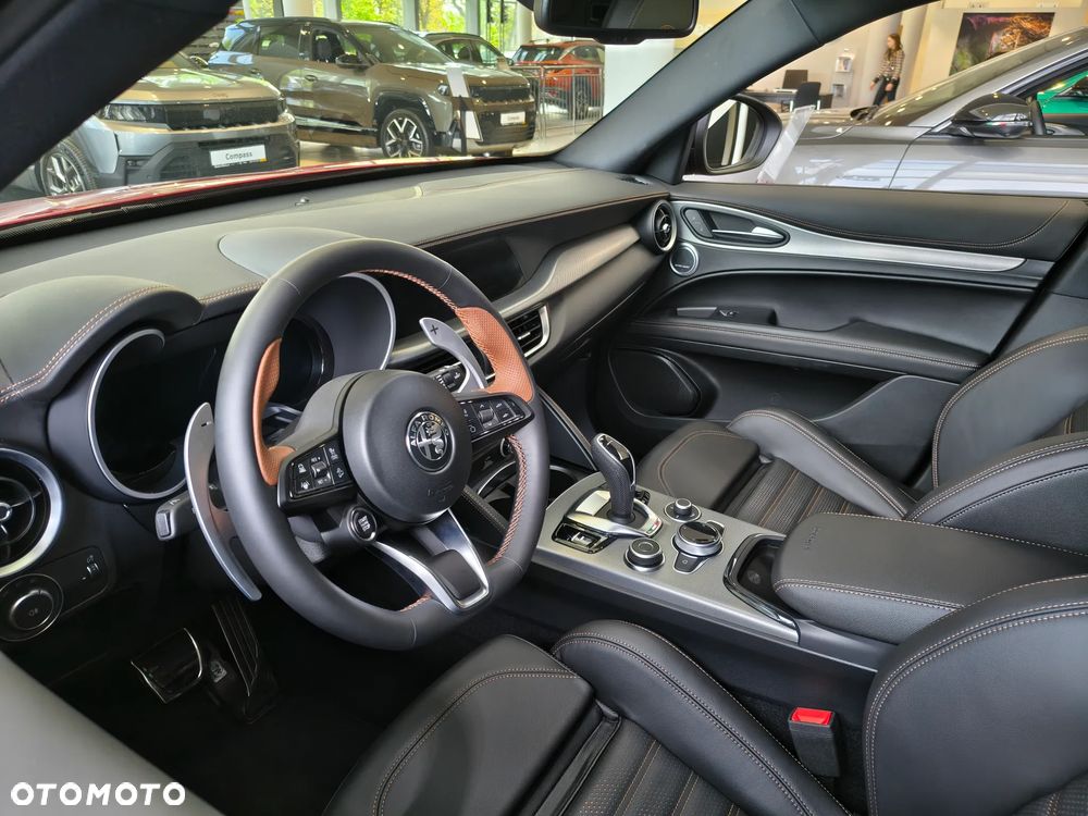 Alfa Romeo Stelvio 2.0 Turbo Intensa Q4 - 23