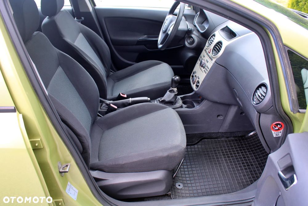 Opel Corsa 1.2 16V - 21