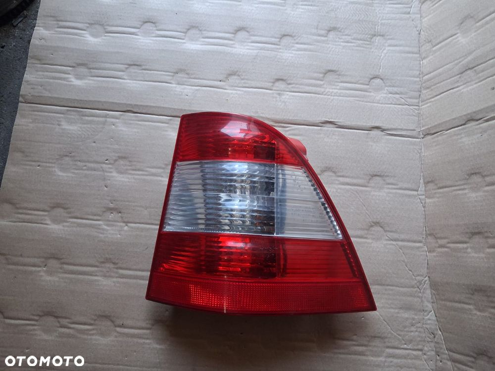 Lampa tył MERCEDES ML w163  prawa lewa OE - 2