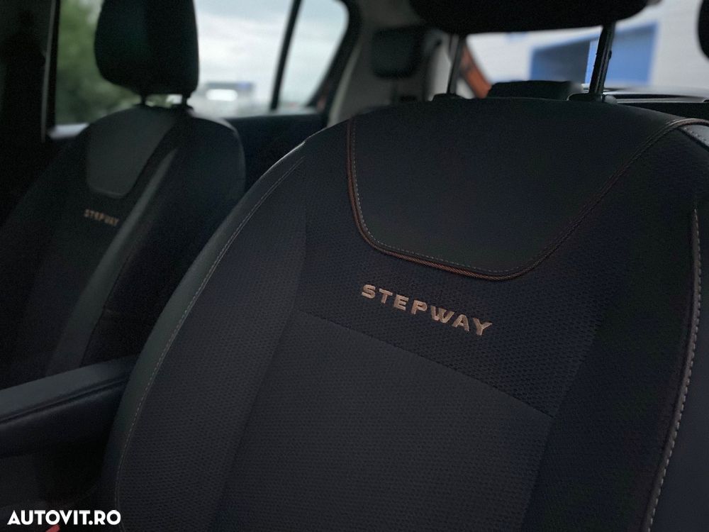 Dacia Sandero Stepway Blue dCi 95 Celebration - 14