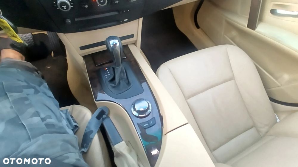 BMW Seria 5 - 11