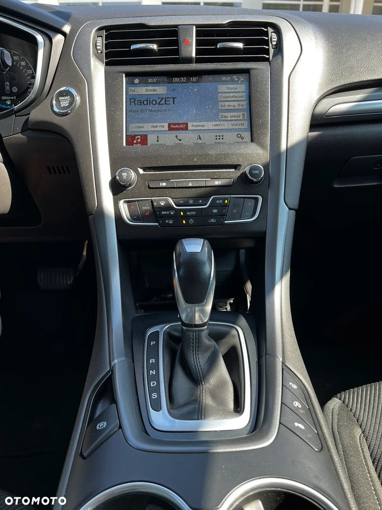 Ford Mondeo 2.0 TDCi Titanium PowerShift - 20