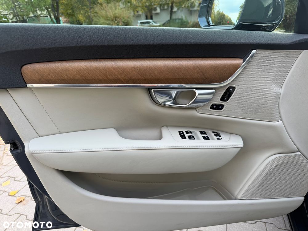 Volvo S90 - 13