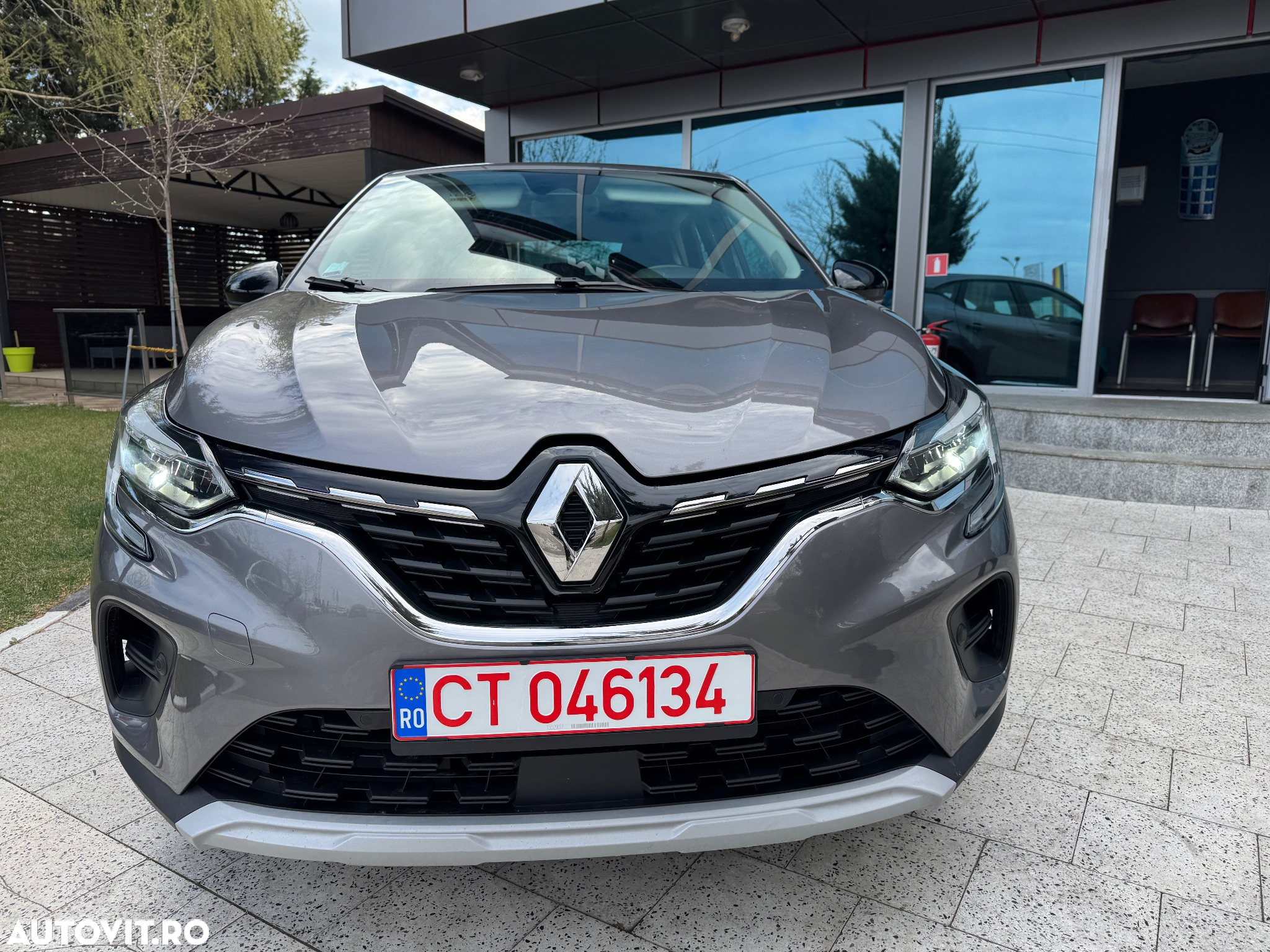 Renault Captur BLUE dCi EDC Intens - 12