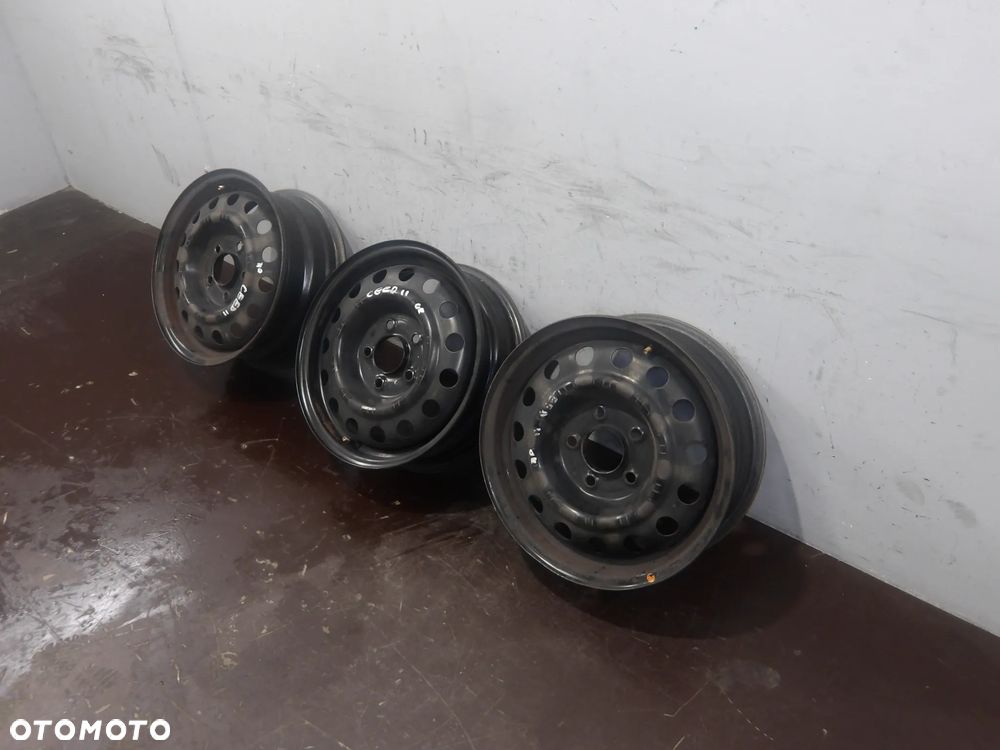 KIA CEED SW II 12-18r. 1.6 CRDI FELGI STALOWE STALÓWKI 5X114.3 5.5J ET47 R15 - 2