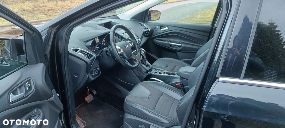 Ford Kuga 2.0 TDCi 4x4 Titanium - 11