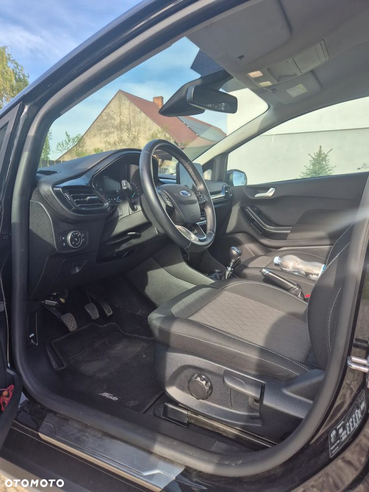 Ford Fiesta - 16
