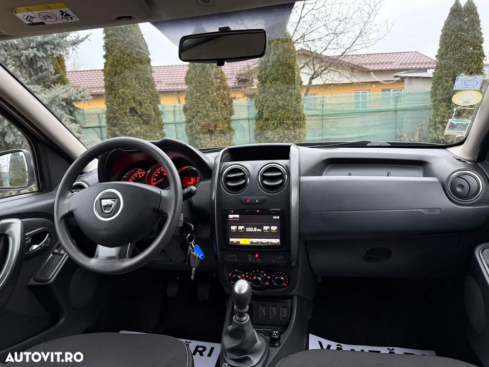 Dacia Duster 1.5 dCi 4x2 Laureate - 6