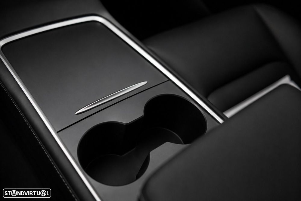 Tesla Model 3 - 27