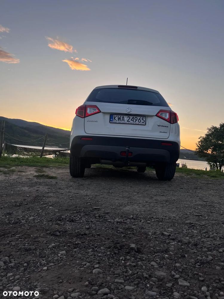 Suzuki Vitara 1.6 Comfort 4WD - 12