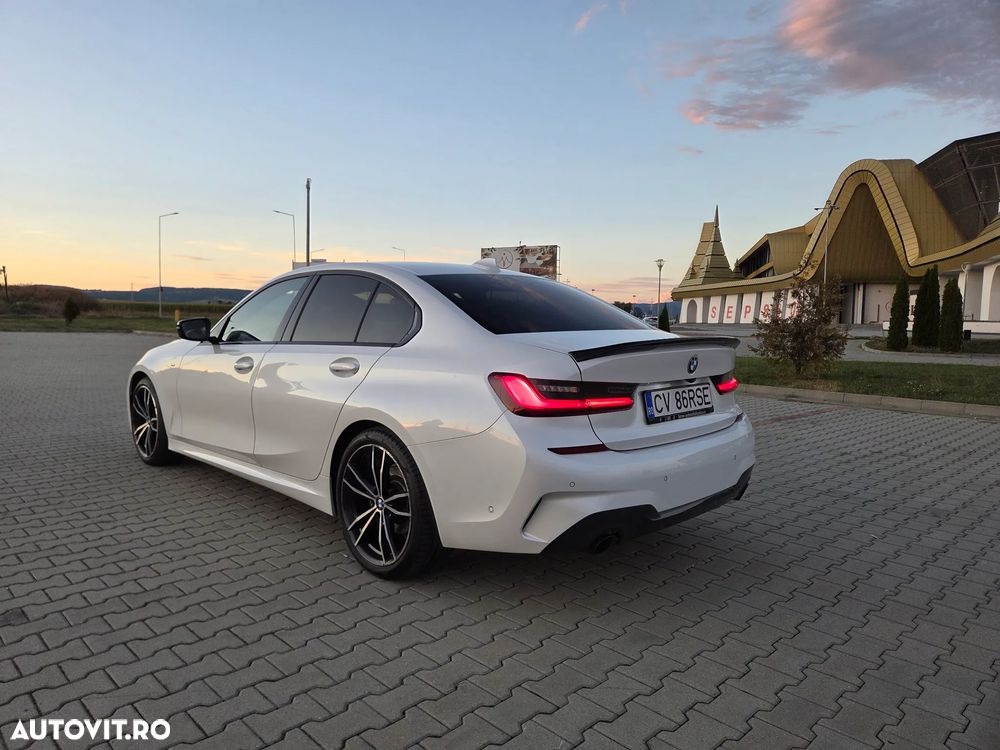 BMW Seria 3 320i xDrive Aut. M Sport - 2