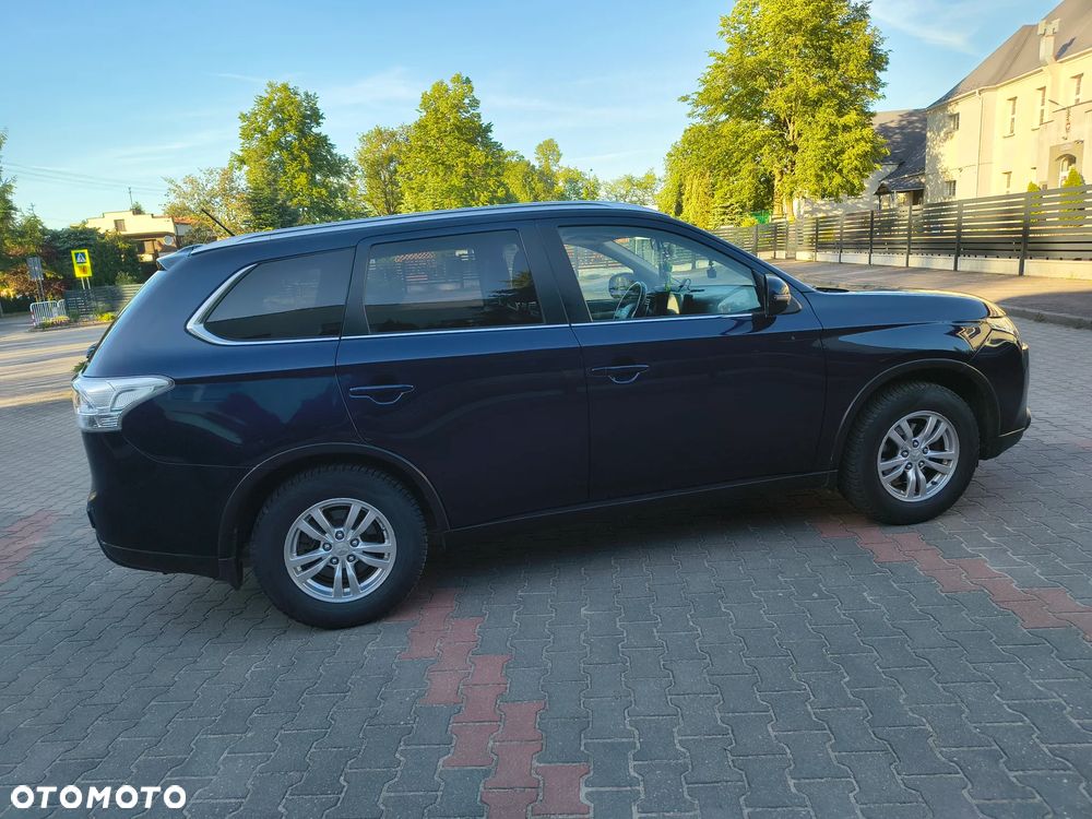 Mitsubishi Outlander 2.0 Intense Comfort 4WD CVT - 5