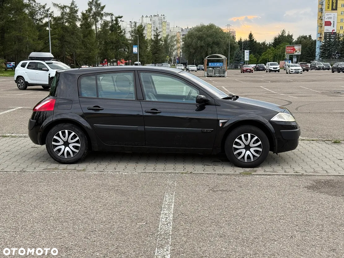 Renault Megane 1.6 Authentique - 3