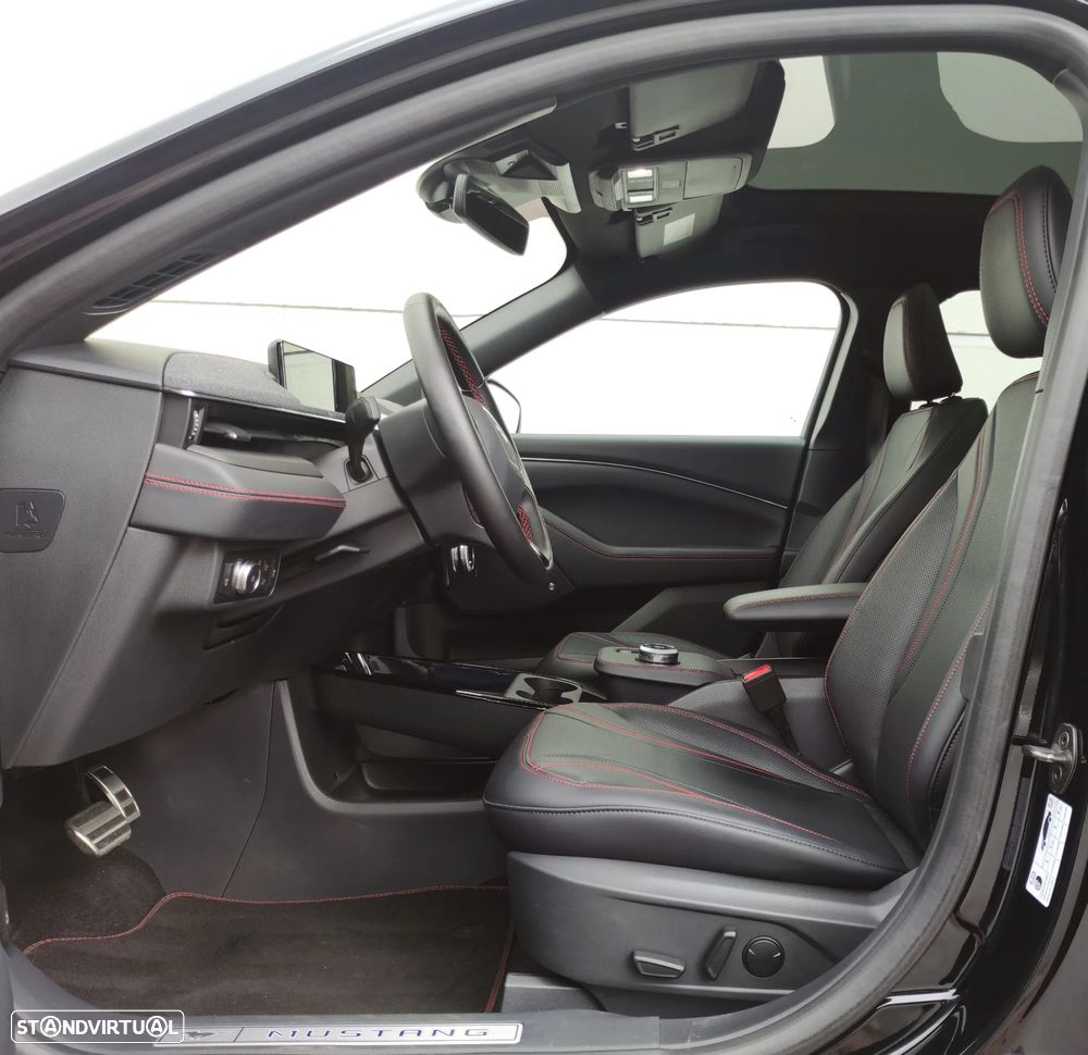 Ford Mustang Mach-E AWD PREMIUM - 19