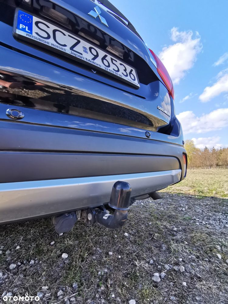 Mitsubishi Outlander 2.0 Intense + Navi 4WD CVT - 22