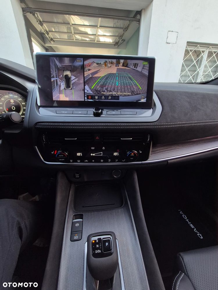 Nissan Qashqai 1.3 DIG-T MHEV 4x4 Tekna Xtronic - 17