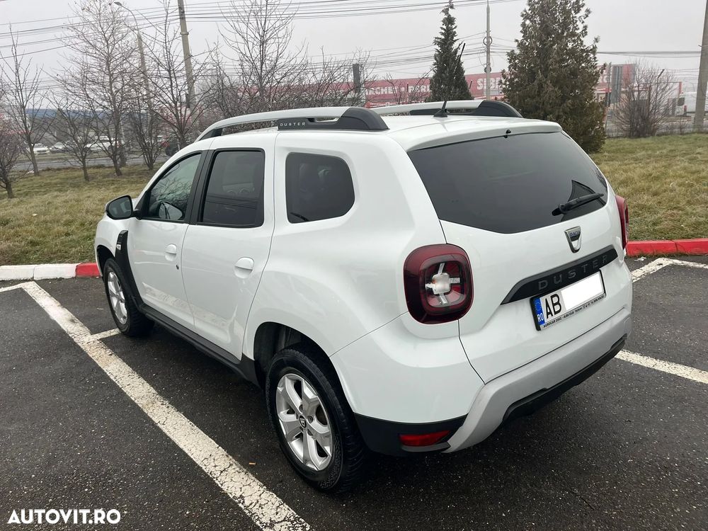Dacia Duster 1.5 Blue dCi 4WD Essential - 5
