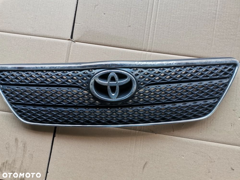 Atrapa,grill Toyota Corolla e12 2.0d D4D - 1