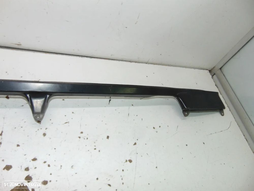 Toyota hiace LH50/51 travessa - 3