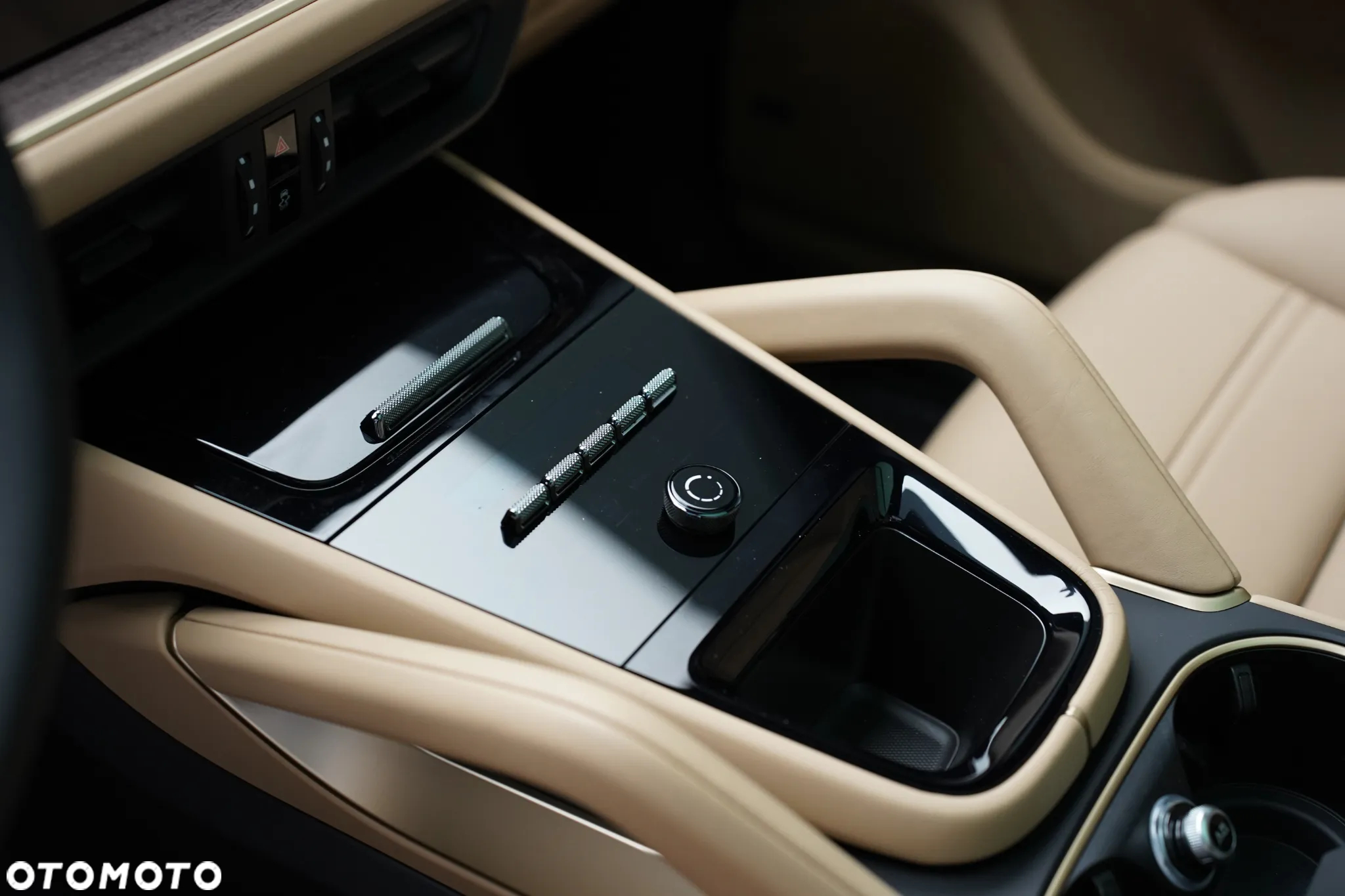 Porsche Cayenne S E-Hybrid PHEV - 23