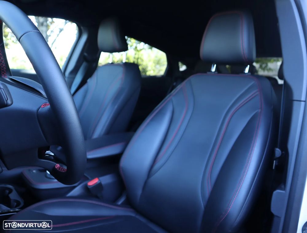 Ford Mustang Mach-E 98.7 kWh Premium - 31