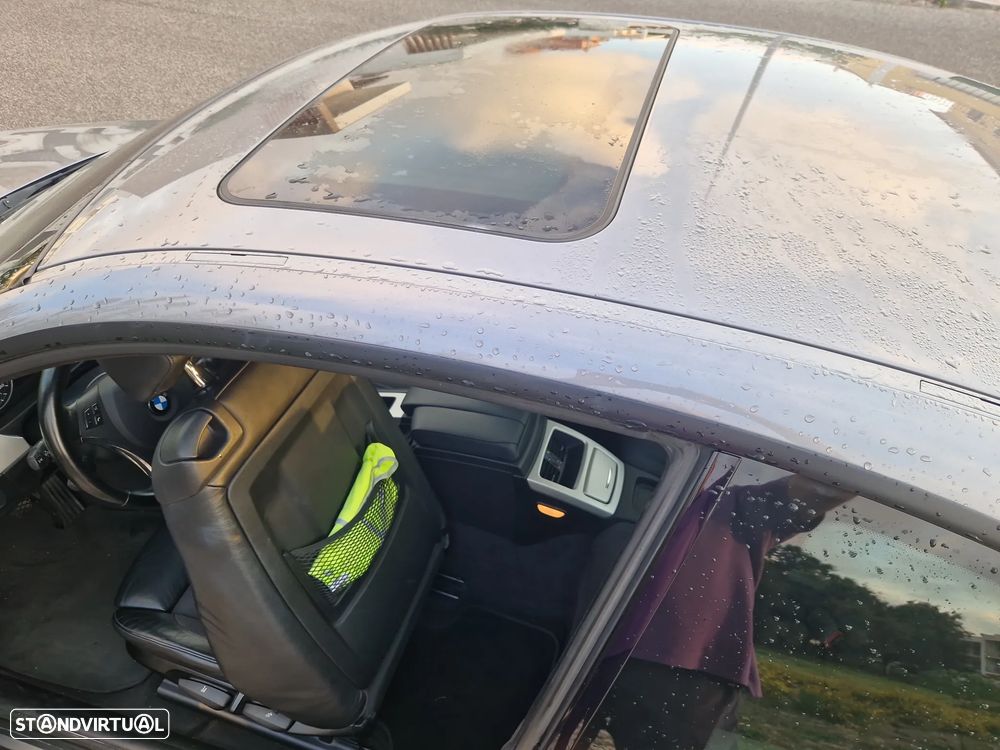 BMW 320 d Coupe - 15