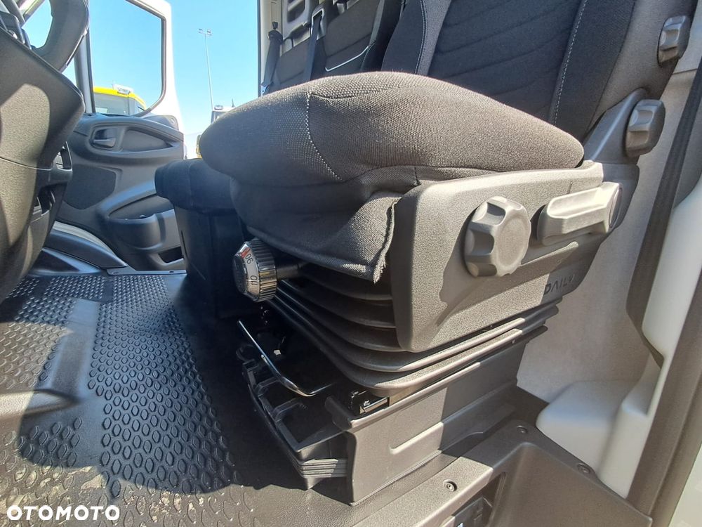Iveco Daily 35S18HA8 V - 18